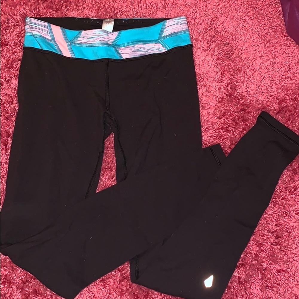 Ivivva black leggings
